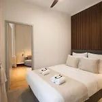 Champs Elysees - Prestige Apartment For 4