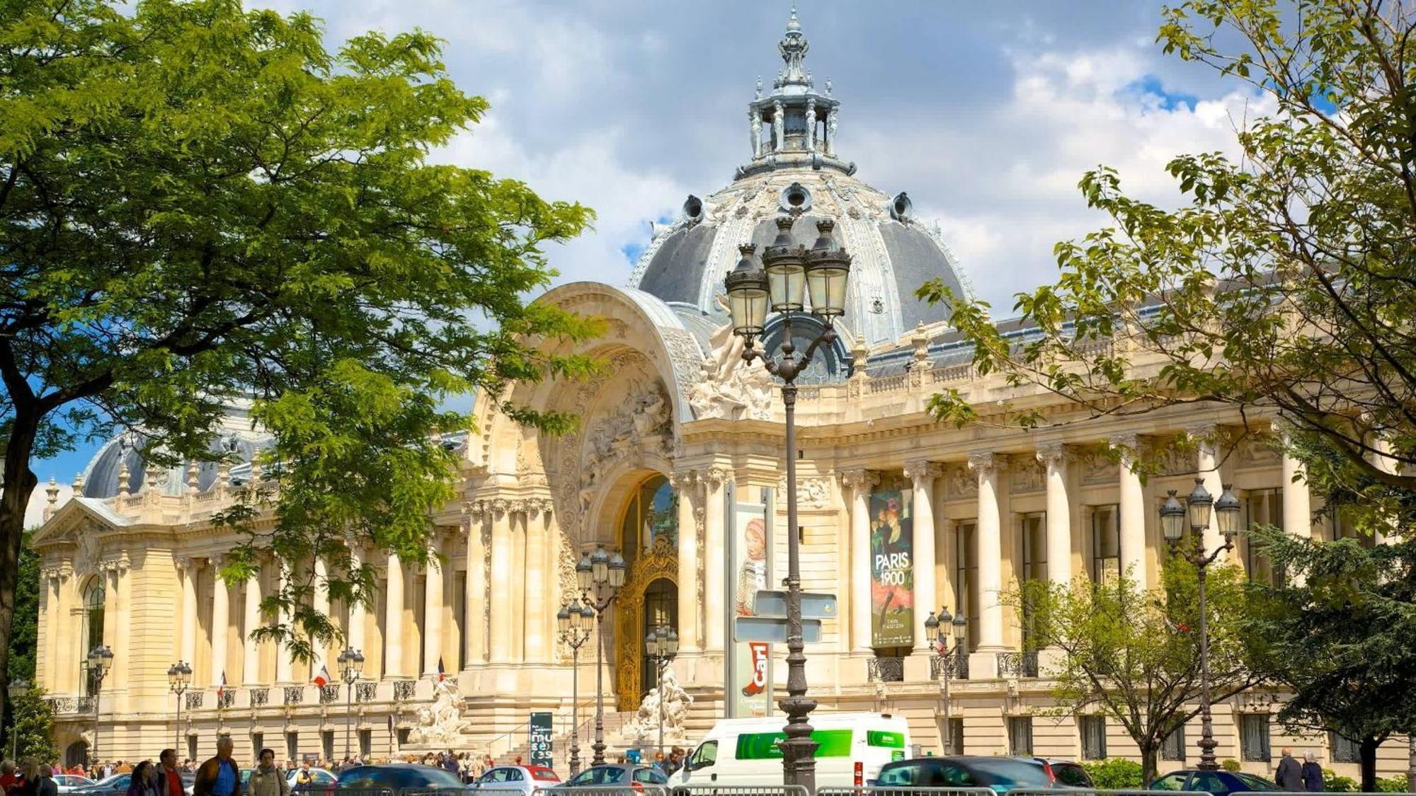 Champs Elysees - Prestige For 4 Apartment *